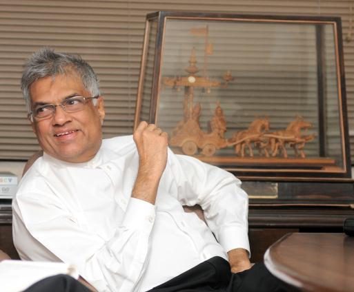 රනිල් ආණ්ඩු කරද්දී ආර්ථිකය ස්ථාවර වීම