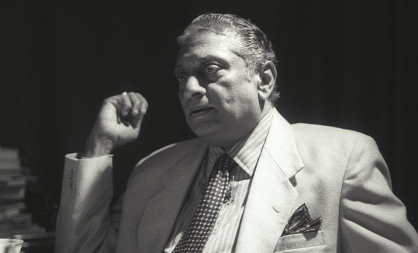 මානව හිතවාදියකුගේ නික්මීම : ලක්ෂ්මන් කදිරගාමර් 19 වැනි අනුස්මරණය.