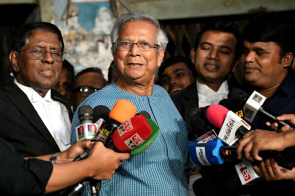 බංගලාදේශ විරෝධතාකරුවන් තෝරා ගත් මුහම්මද් යූනුස් කවුද?