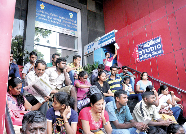 ලෝකයේ ගන්න අමාරුම ශ්‍රී ලංකාවේ පාස්පෝට් එක ද?