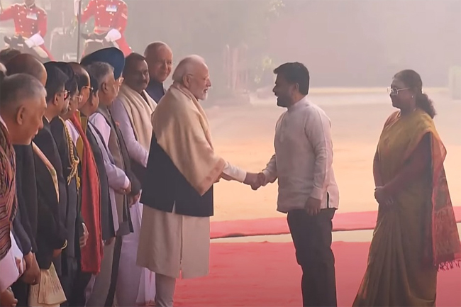 ජනපති අනුරට ඉන්දියාවෙන් උණුසුම් පිළිගැනීම්