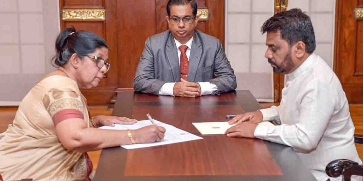 මුර්දු ප්‍රනාන්දු අගවිනිසුරු ධුරයට – ජනපති ඉදිරියේ දිවුරුම් දීම අද