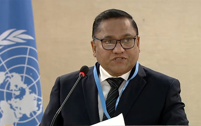 මානව හිමිකම් තහවුරු කිරීමට කැපවන බව විදේශ ඇමැති ජිනීවාහිදී පොරොන්දු වෙයි