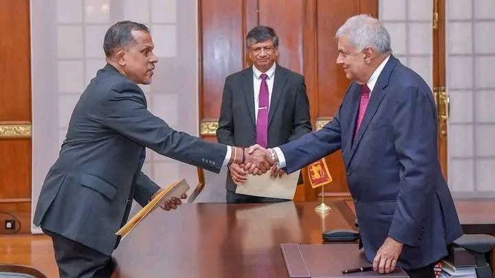 ලසන්ත ඝාතන සැකකරුවන් නිදහස් කිරීමට නීතිපති දුන් නියෝගය තාවකාලිකව අත්හිටුවයි