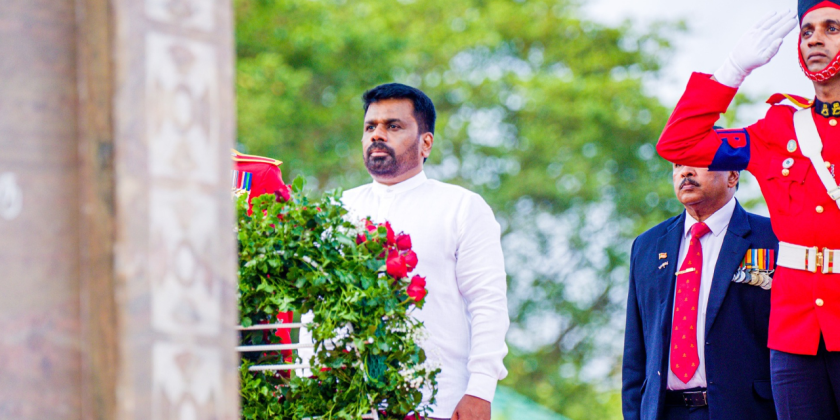 දේශපාලන ස්ථාවරයකට කොන්ද පණ නැති බව පෙන්වූ ජාතික රණවිරු සැමරුම