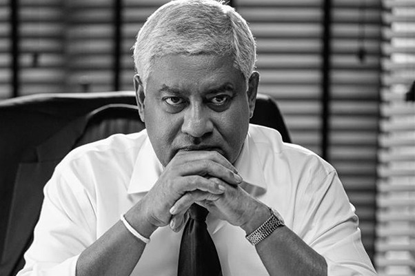 ටිරාන් අලස්ට පාතාලයෙන් මරණ තර්ජන
