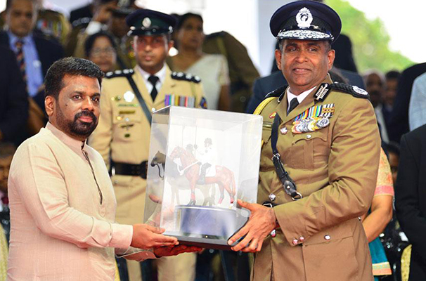 පැරණි පුරුදු අත්හරින්න, බැරි නම් රාජකාරියෙන් ඉවත් වෙන්න, නැත්නම් ඉවත් කරනවා – ජනාධිපති