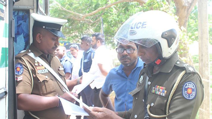 බදුල්ල – අනුරාධපුර බලපත්‍ර නොමැතිව ධාවනය කළ බස් රථය අත්අඩංගුවට