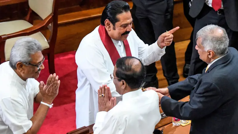 ජනාධිපතිවරුන්ගේ හිමිකම් ඉවත් කිරීමේ පනත් කෙටුම්පත