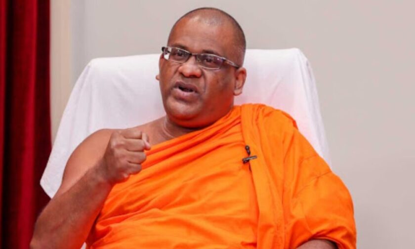 “වසර 11ක් තිස්සේ මොකද කරන්නේ?”: ඥානසාර හිමියන්ගේ නඩුවේ දශකයක ප්‍රමාදය මහෙස්ත්‍රාත්වරයාගේ දැඩි දෝෂාරෝපණයට