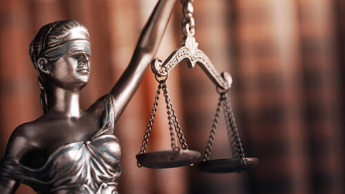 යුක්තිය සොයා යන වින්දිතයා නැවත වින්දිතයෙකු වීමේ ව්‍යූහාත්මක අර්බුදය