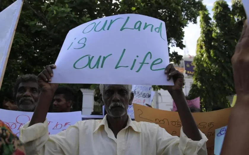 ඉඩම් නිදහස් කිරීම: අයිතිවාසිකමක්ද? මිලිටරි පින්තාරුවක ප්‍රචාරණයක්ද?