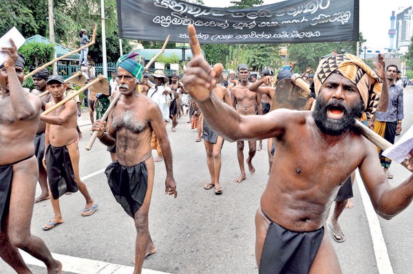 සහල් මිල, වෙළඳපොළ මූලධර්ම සහ දේශපාලන ජනවරම: ශ්රී ලංකාවේ කෘෂිකාර්මික ප්රතිපත්තිය පිළිබඳ දේශපාලන-ආර්ථික විද්යාත්මක (Political-Economic) විමසුමක්